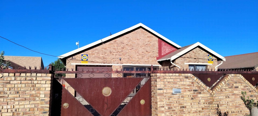 3 Bedroom Property for Sale in Grasslands Free State